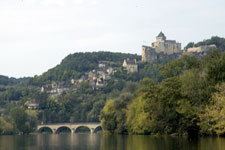 France-Perigord-Rivers, Caves & Castles in Perigord Noir